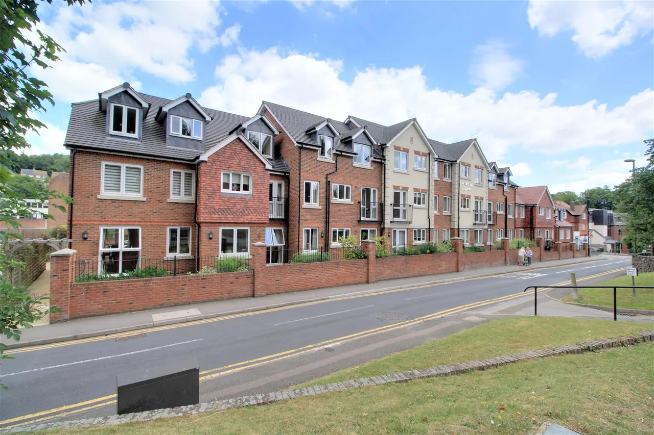 Stafford Road, Caterham, CR3, photo 16