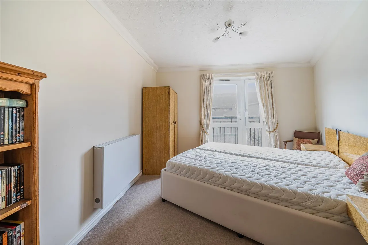 Stafford Road, Caterham, CR3, photo 8
