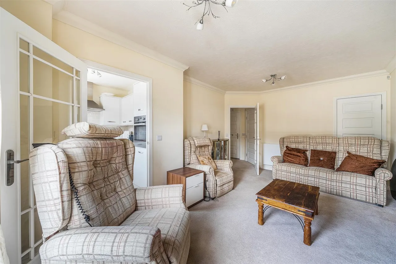 Stafford Road, Caterham, CR3, photo 6
