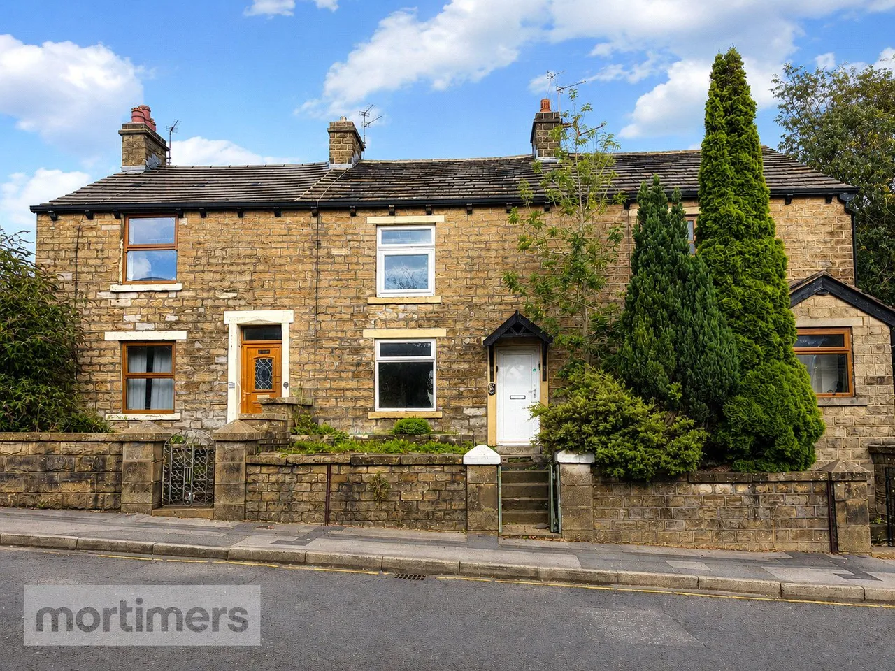 2 bed house for sale, Whalley Road, Accrington, BB5