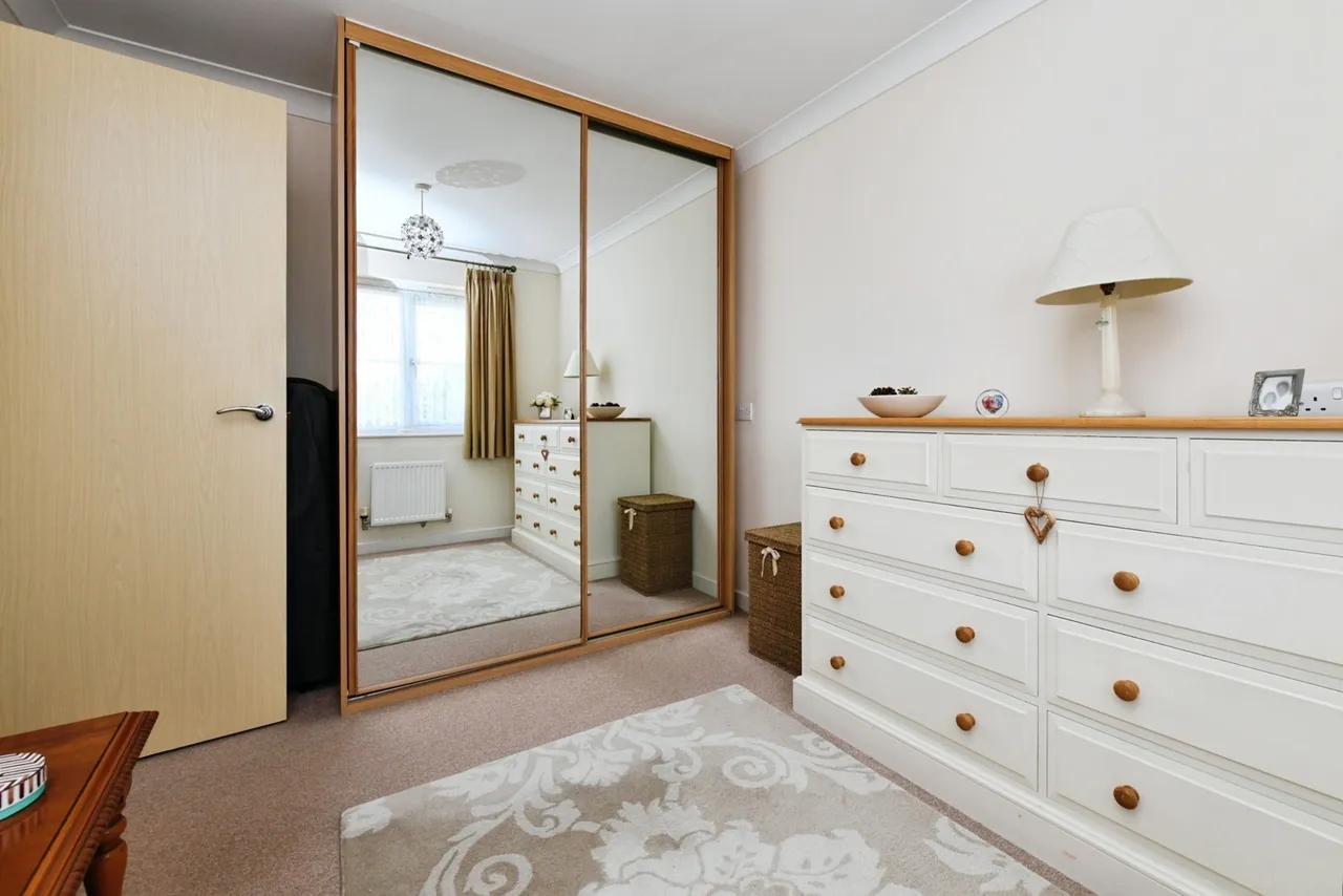 Havengore Close, Great Wakering, Southend-on-Sea, Essex, SS3, photo 12