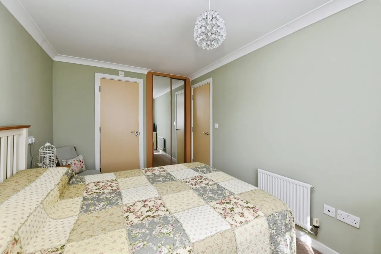 Havengore Close, Great Wakering, Southend-on-Sea, Essex, SS3, photo 9