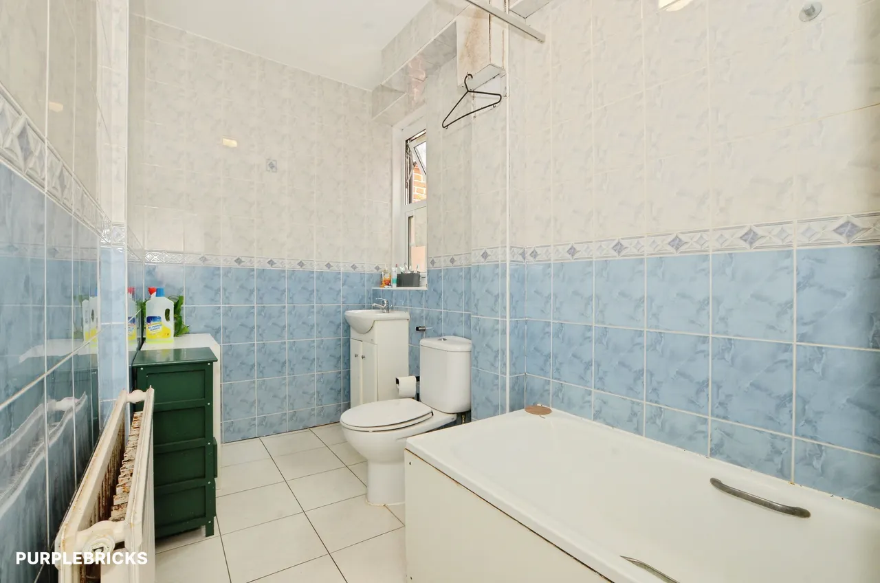 Neeld Crescent, London, HA9, photo 9