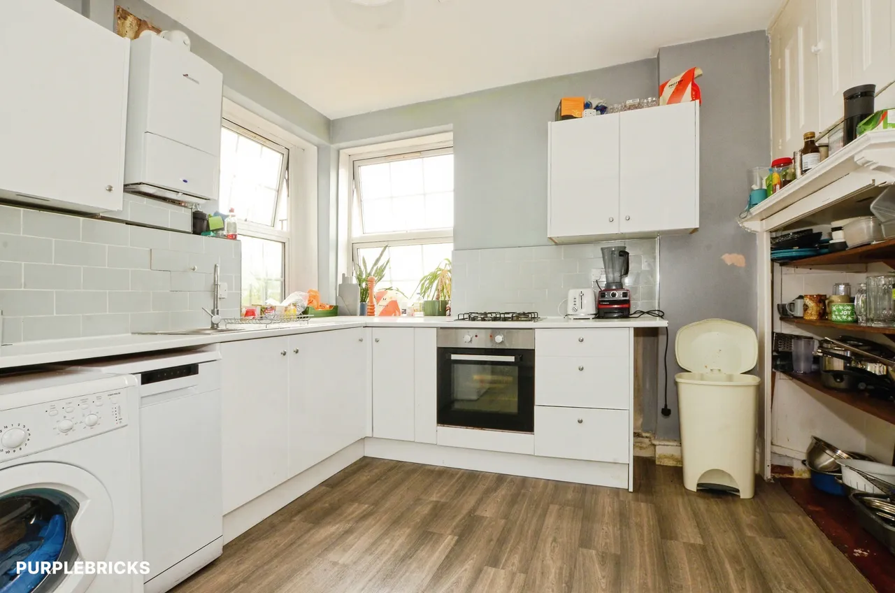 Neeld Crescent, London, HA9, photo 3