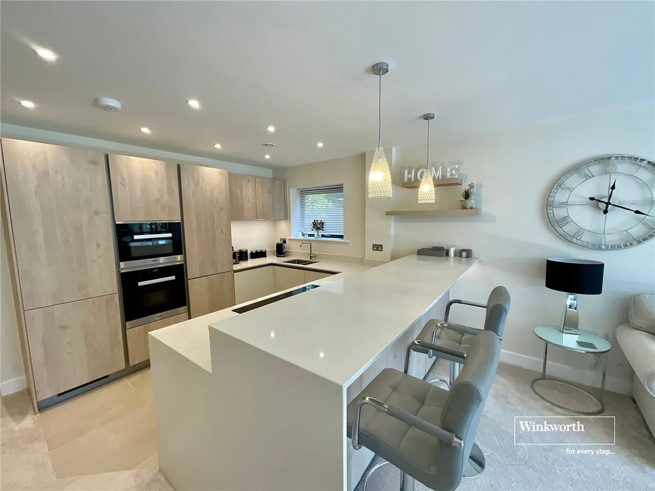 Needles Watch, 6 Wharncliffe Gardens, Highcliffe-On-Sea, Dorset, BH23, photo 11