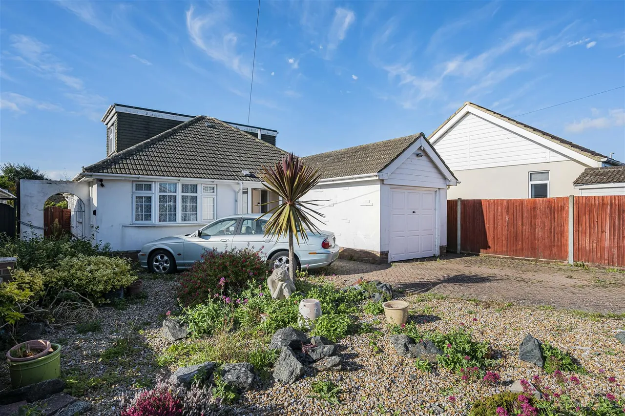 Southview Road, Peacehaven, photo 16