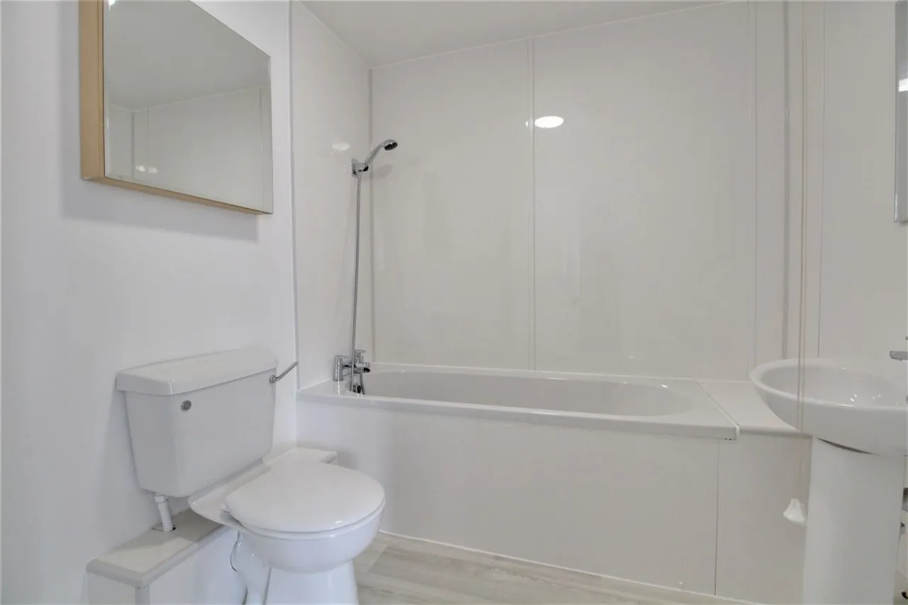 Sovereign Court, Brighton Marina, BN2, photo 8