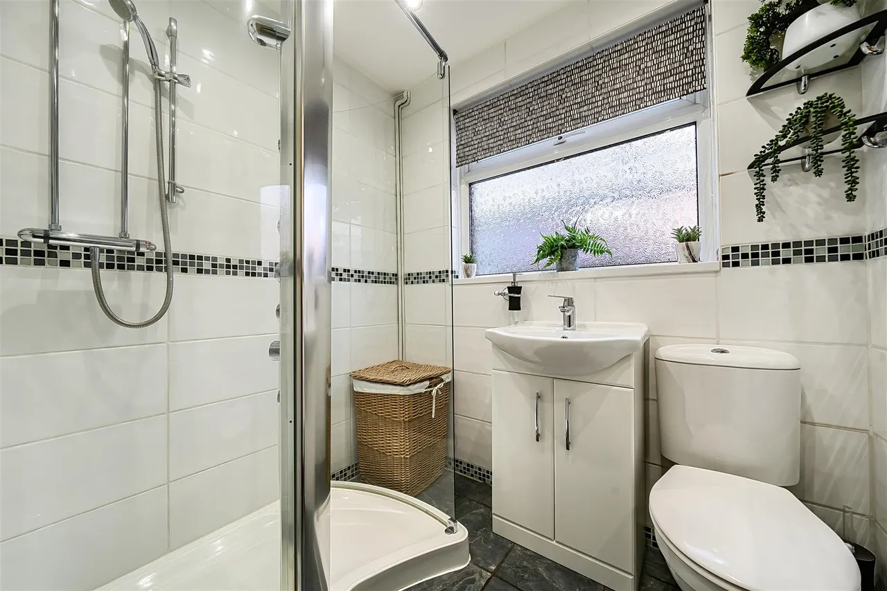Warsash Road, Warsash, photo 11
