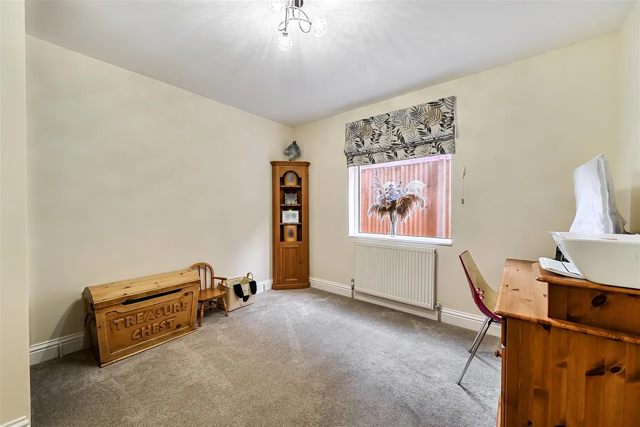 Warsash Road, Warsash, photo 10