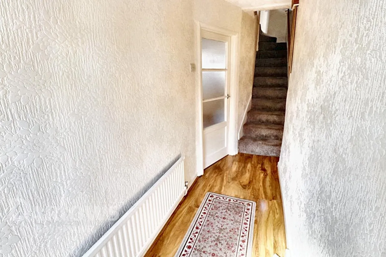 Worcester Street, Brynmawr, photo 3