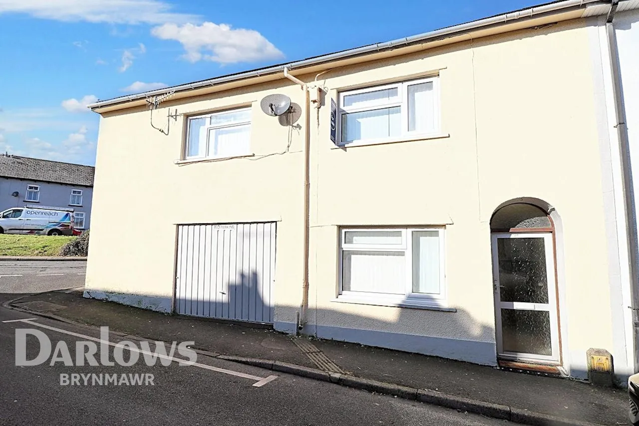 2 bed house for sale, Worcester Street, Brynmawr