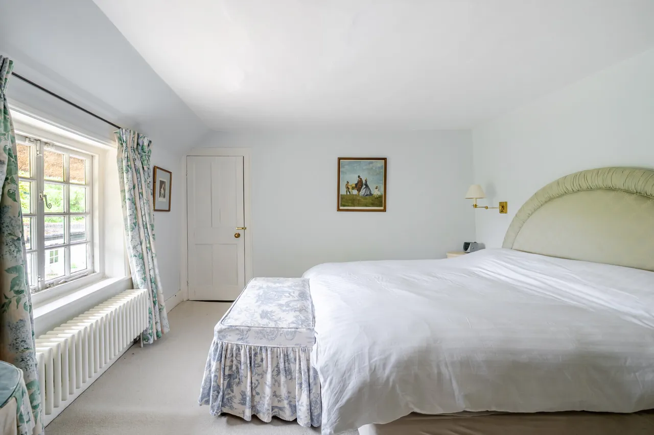 Longstreet, Pewsey, SN9, photo 7