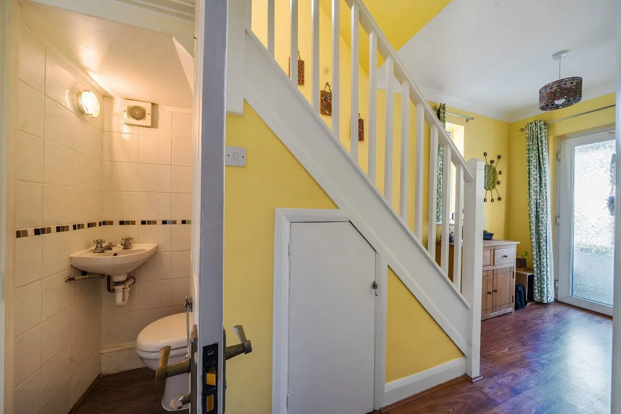 Constance Crescent, Hayes, BR2, photo 12