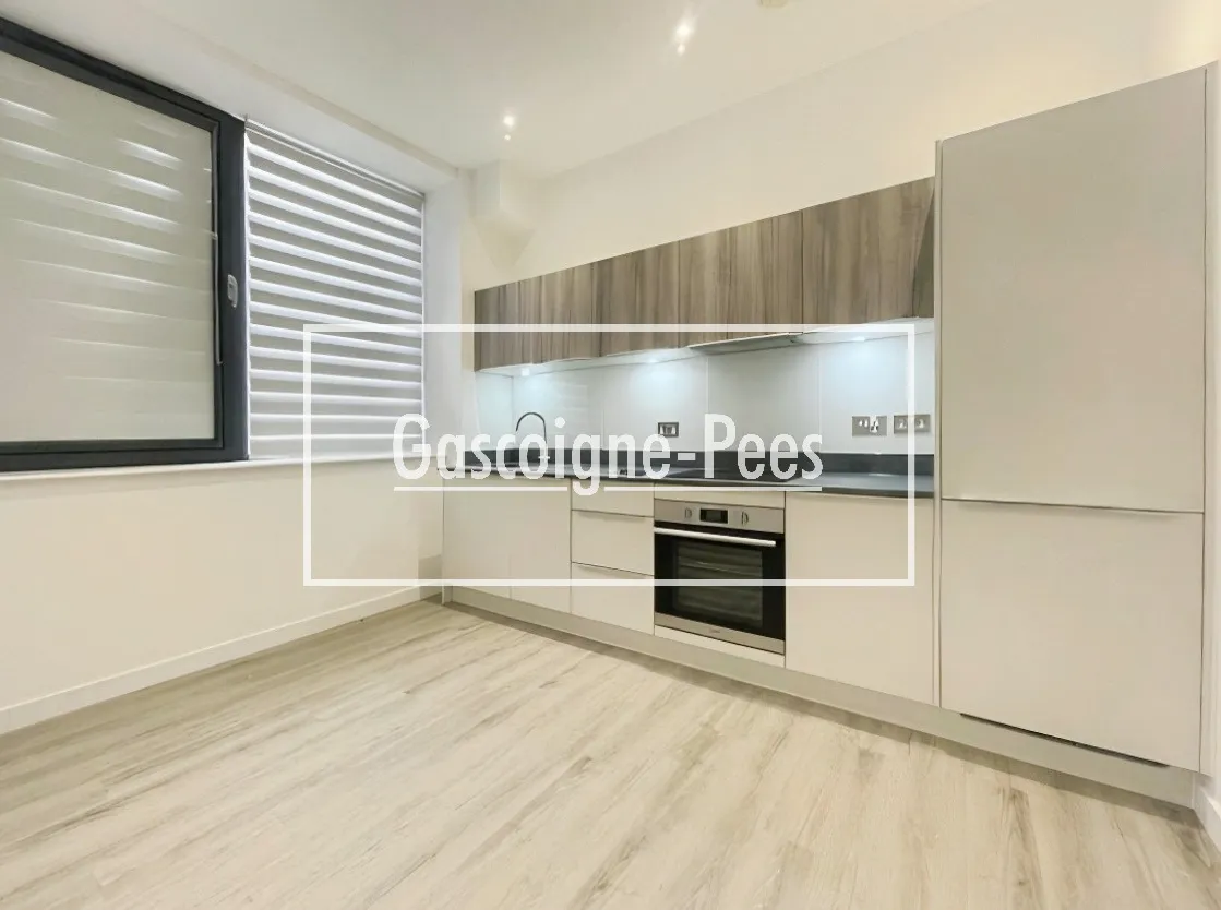 Normandy House, Basingstoke, RG21, photo 2