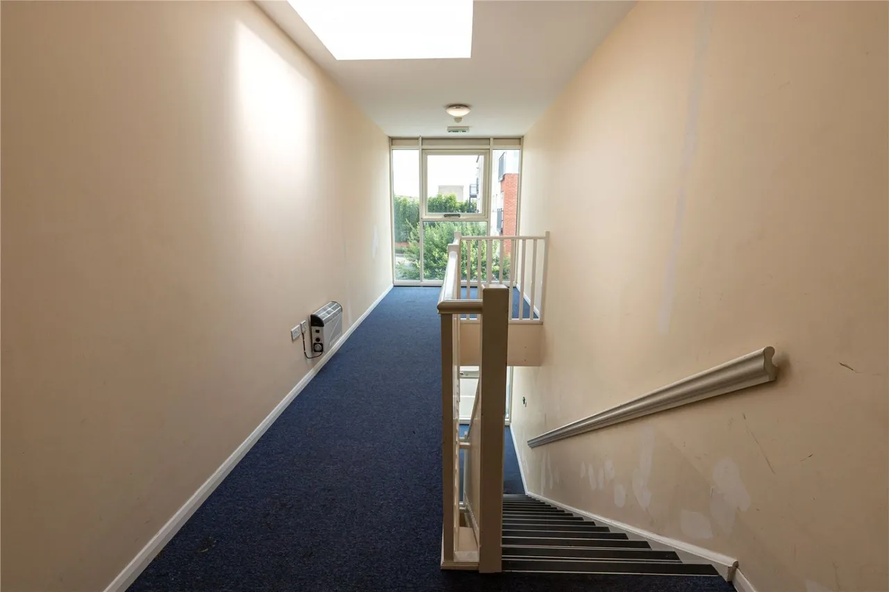 Wilton Court, Stoke-on-Trent, ST1, photo 7