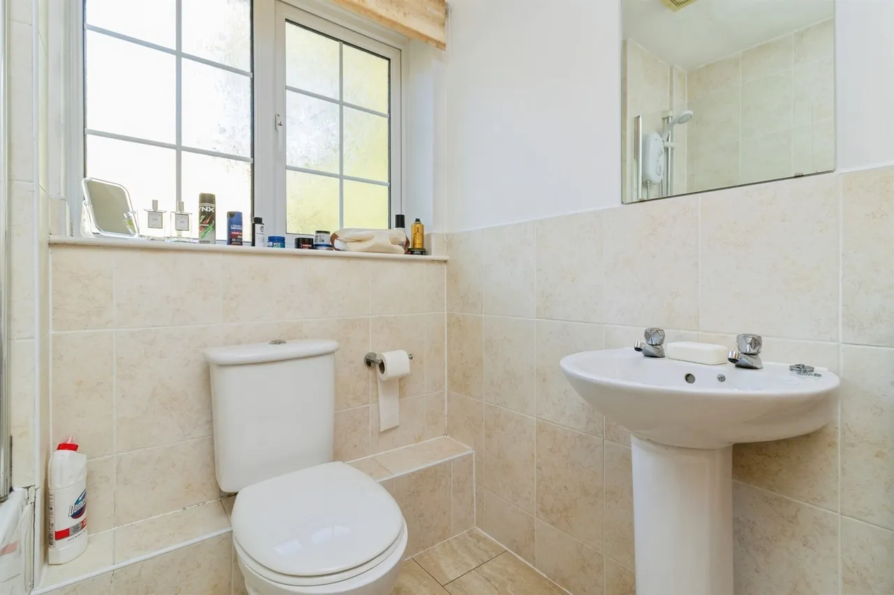 Seymour Road, Newton Abbot, photo 12