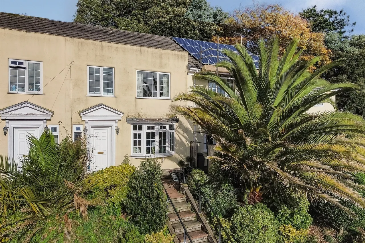 1 bed flat for sale — Seymour Road, Newton Abbot