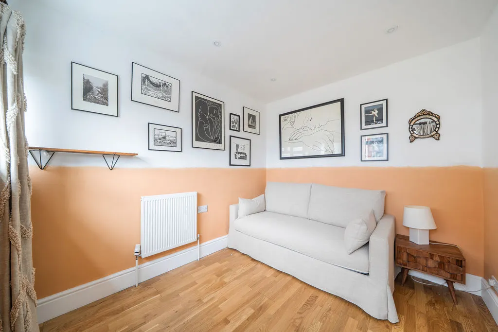 Beverley Close, Exeter, photo 13