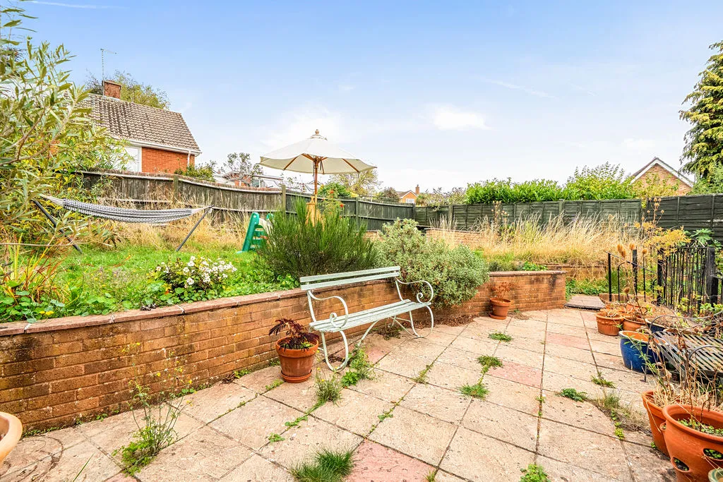 Beverley Close, Exeter, photo 24