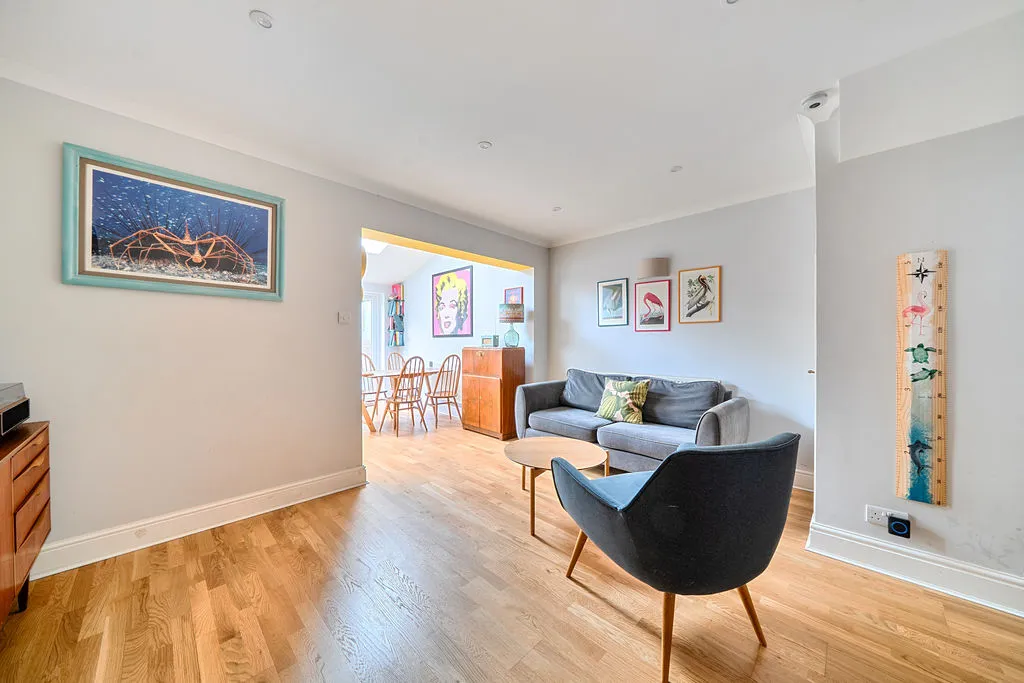Beverley Close, Exeter, photo 9