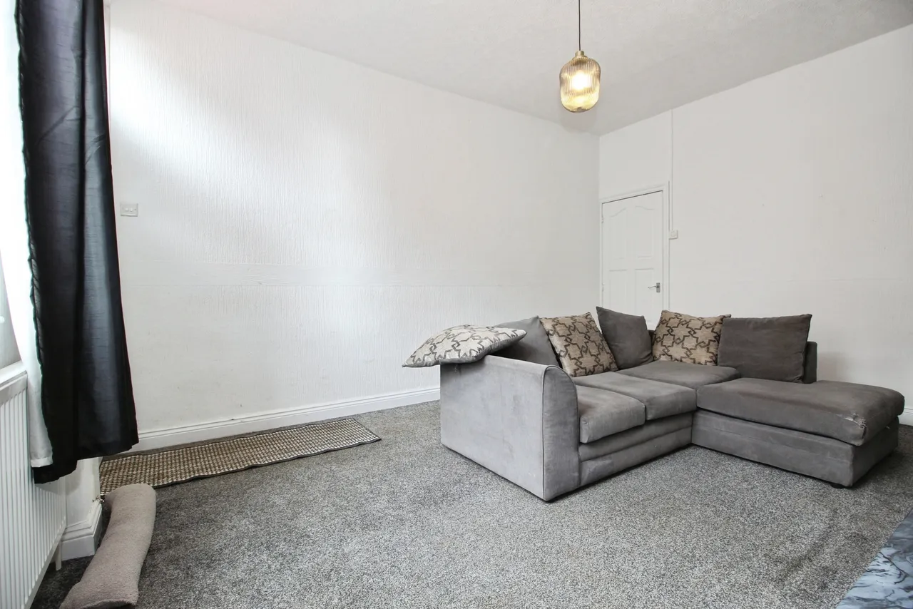 Whitehall Street, Wakefield, photo 7