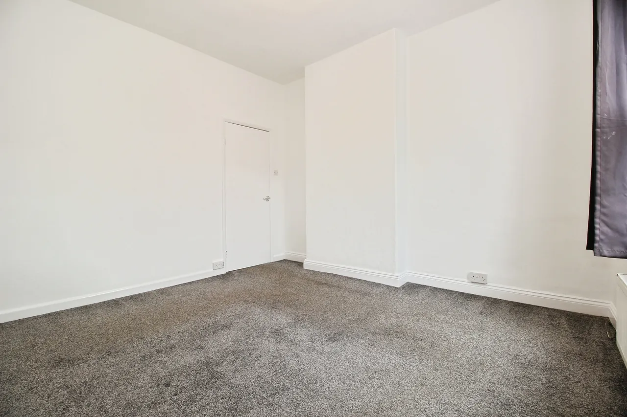 Whitehall Street, Wakefield, photo 9