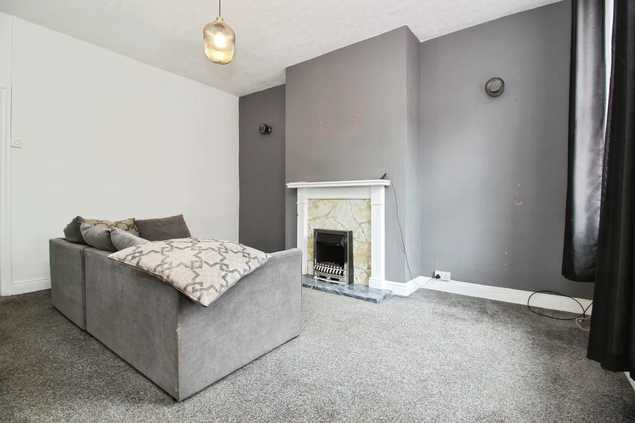 Whitehall Street, Wakefield, photo 6