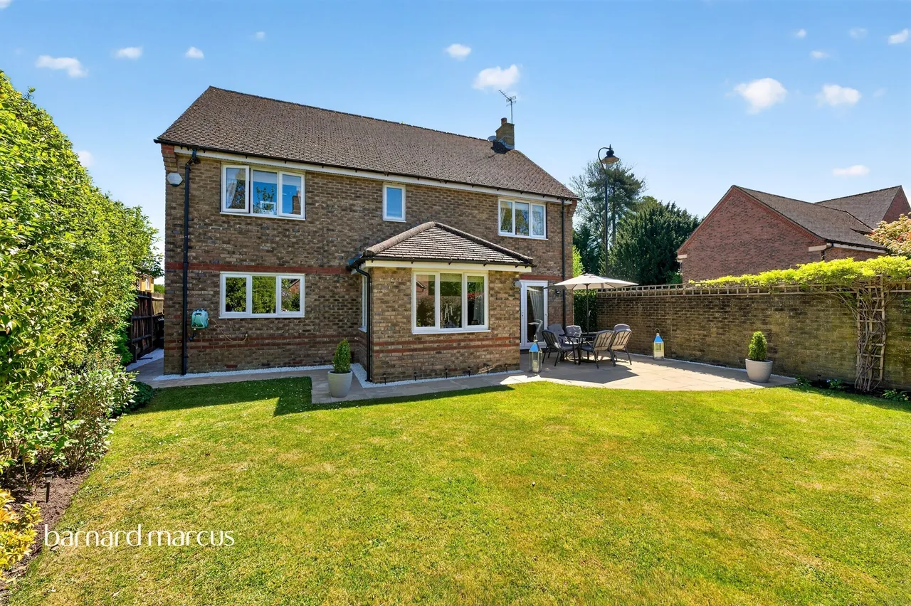 Bowen Way, Coulsdon, CR5, photo 19
