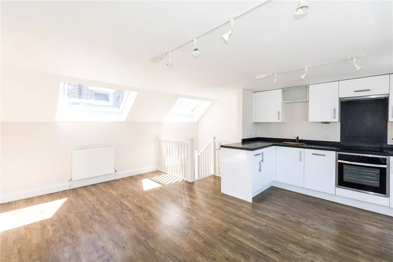 Huntsworth Mews, Marylebone, NW1, photo 3