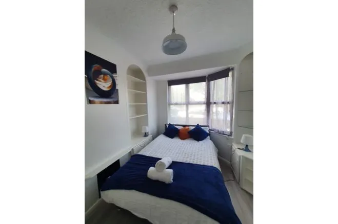 Northborough Road, London, SW16, photo 2