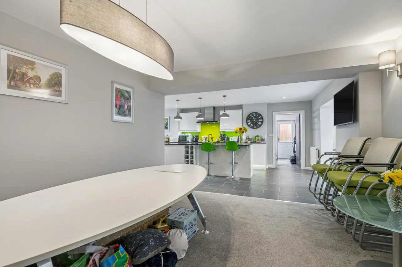 Baldock Road, SG6, photo 8