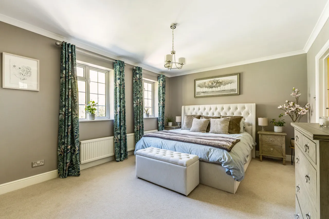Stoatley Rise, Haslemere, GU27, photo 12