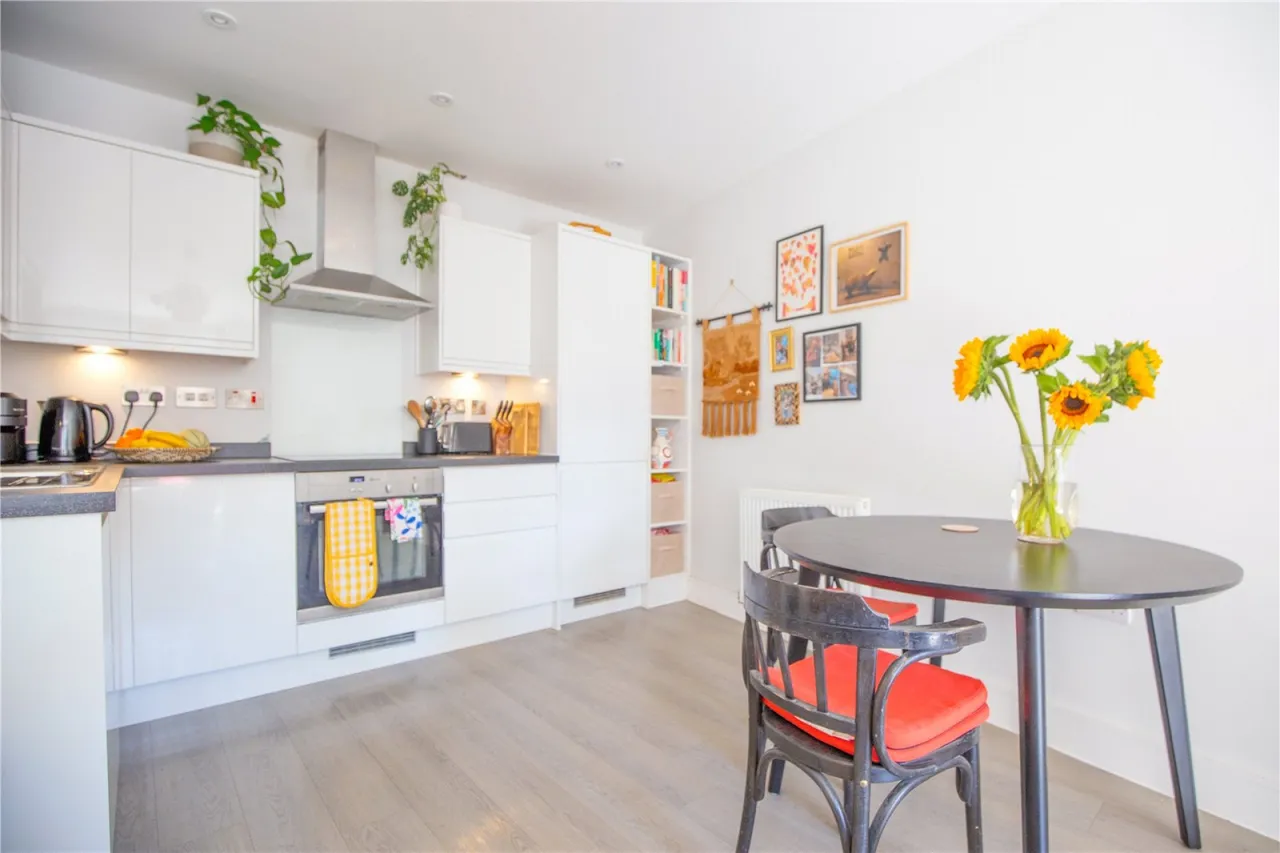 Winsley Road, Bristol, BS6, photo 4
