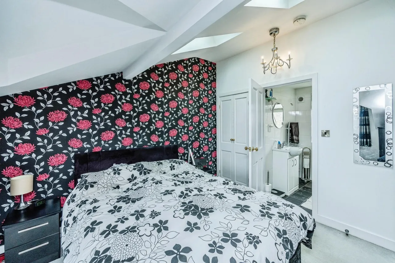 Foxcroft Drive, Brighouse, HD6, photo 10