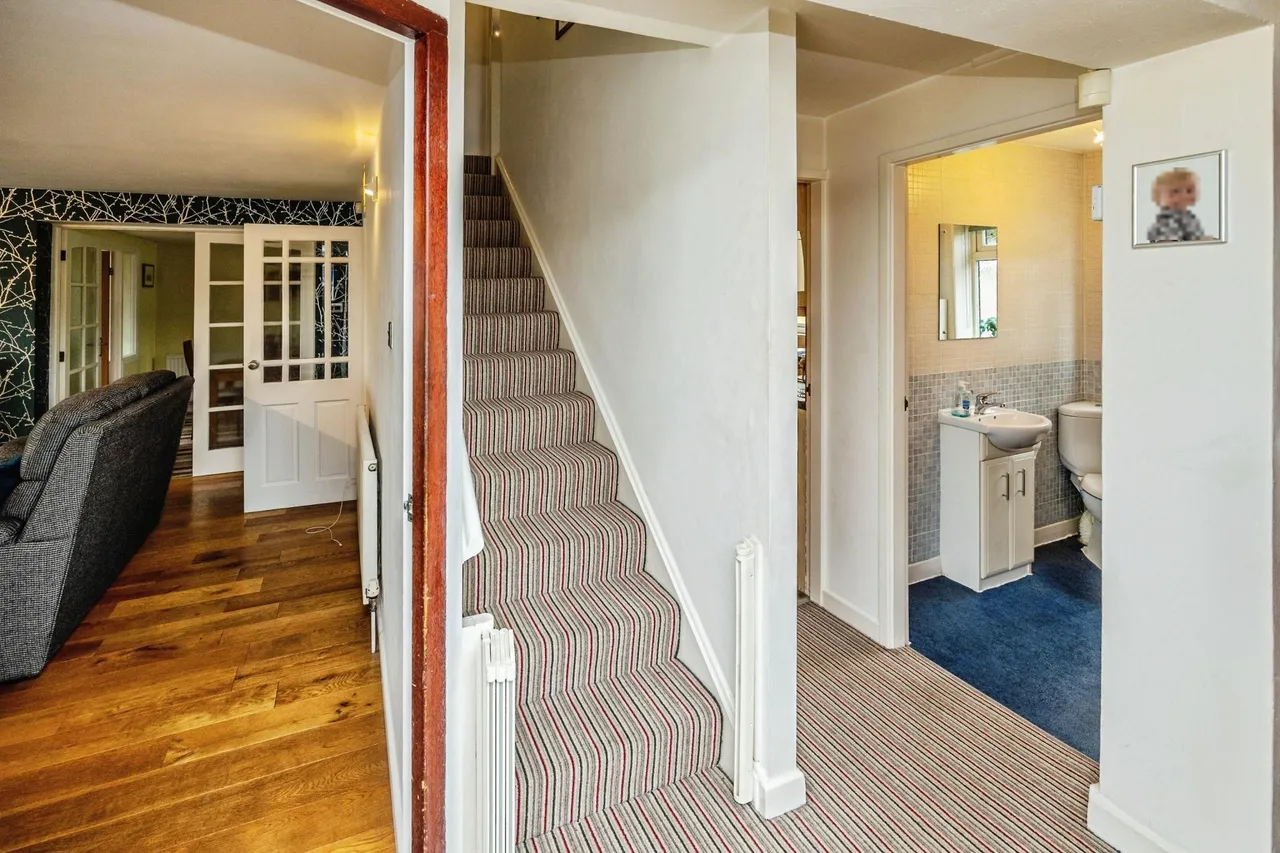 Foxcroft Drive, Brighouse, HD6, photo 16