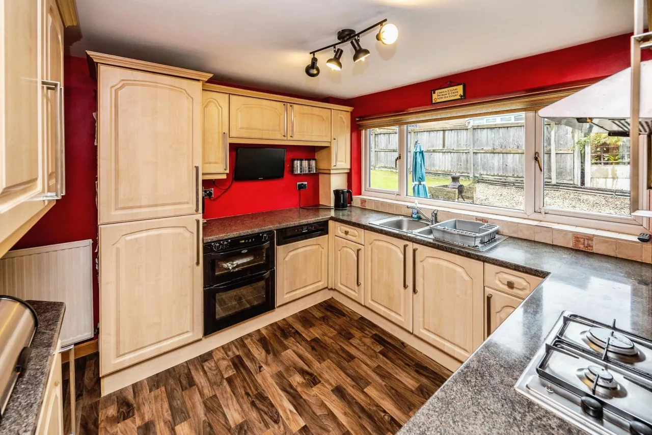 Foxcroft Drive, Brighouse, HD6, photo 9