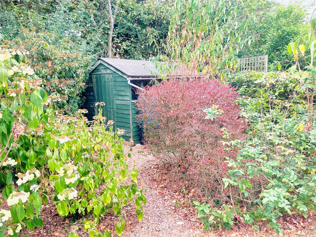 Heathcote Drive, East Grinstead, RH19, photo 18