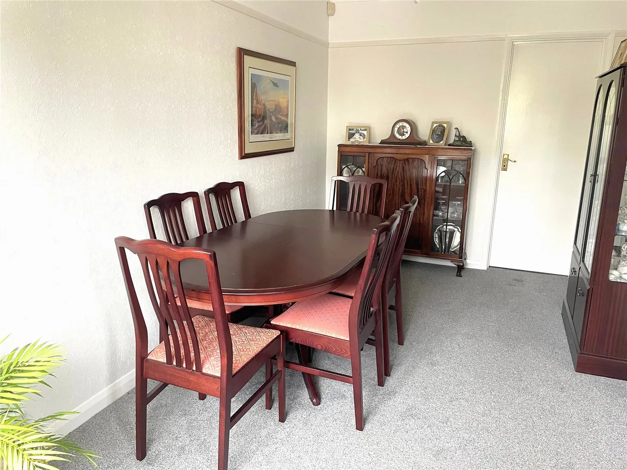 Heathcote Drive, East Grinstead, RH19, photo 11
