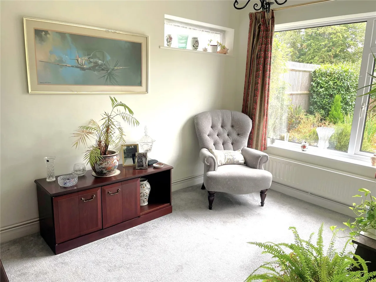 Heathcote Drive, East Grinstead, RH19, photo 10