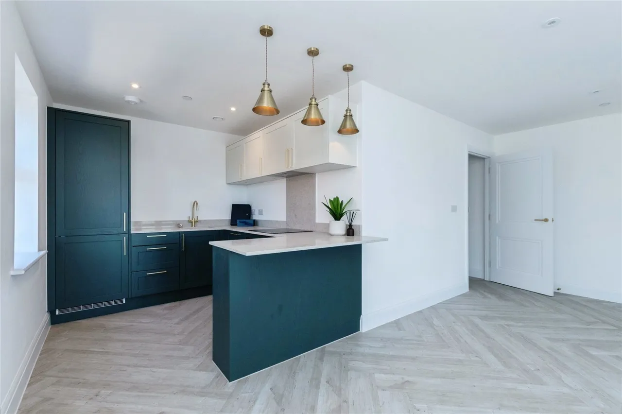 West Cliff Gardens, Bournemouth, BH2, photo 10