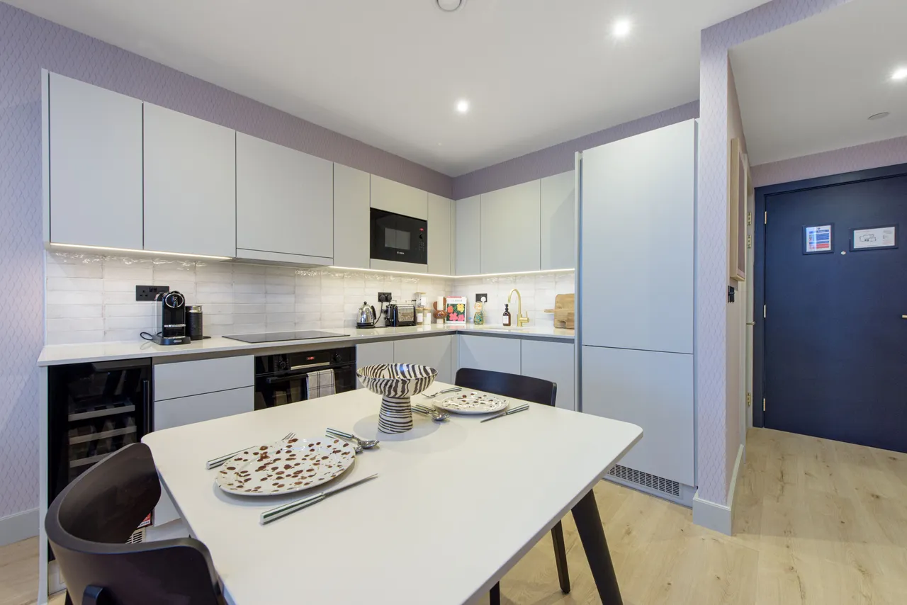 Flat 21, Delfino House, London, photo 3
