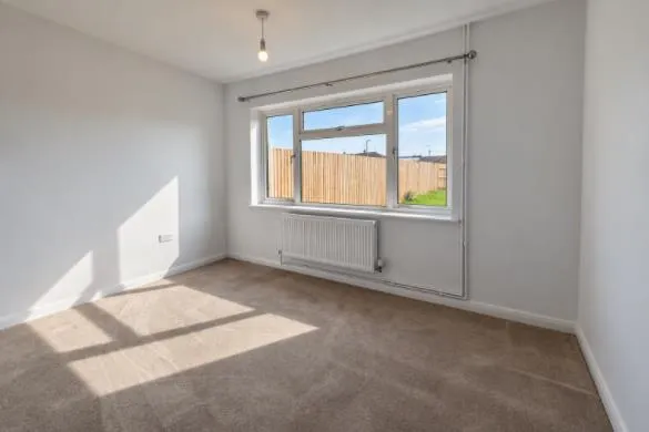Redhorn Gardens, Devizes, SN10, photo 4