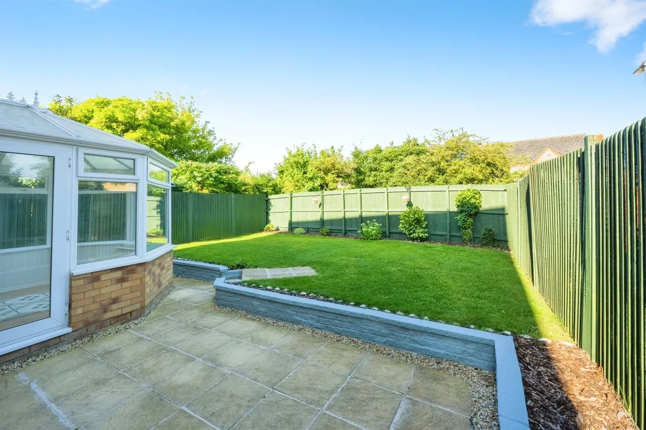 Nicholls Close, Barton-Le-Clay, MK45, photo 16
