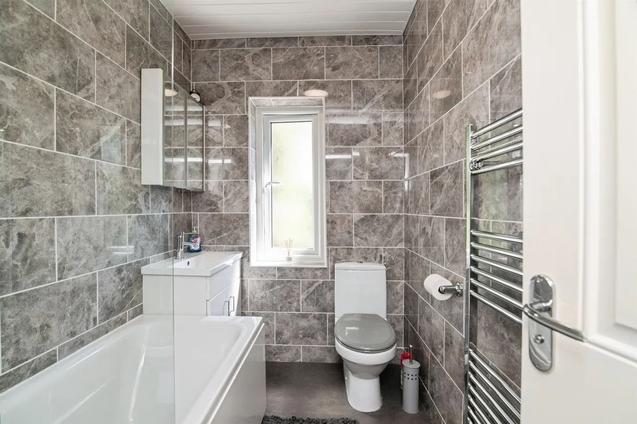 Blackberry Lane, Rowley Regis, photo 5