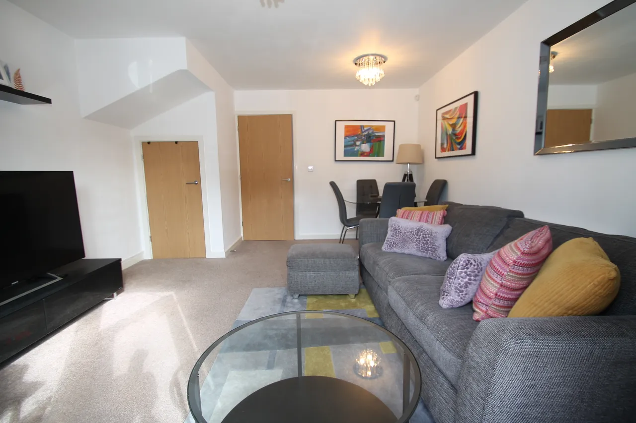 2 bed house to rent, Hardy Avenue, Dartford, DA1