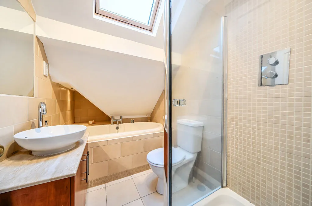 17 Hayes Lane, Kenley CR8 5LE, photo 10
