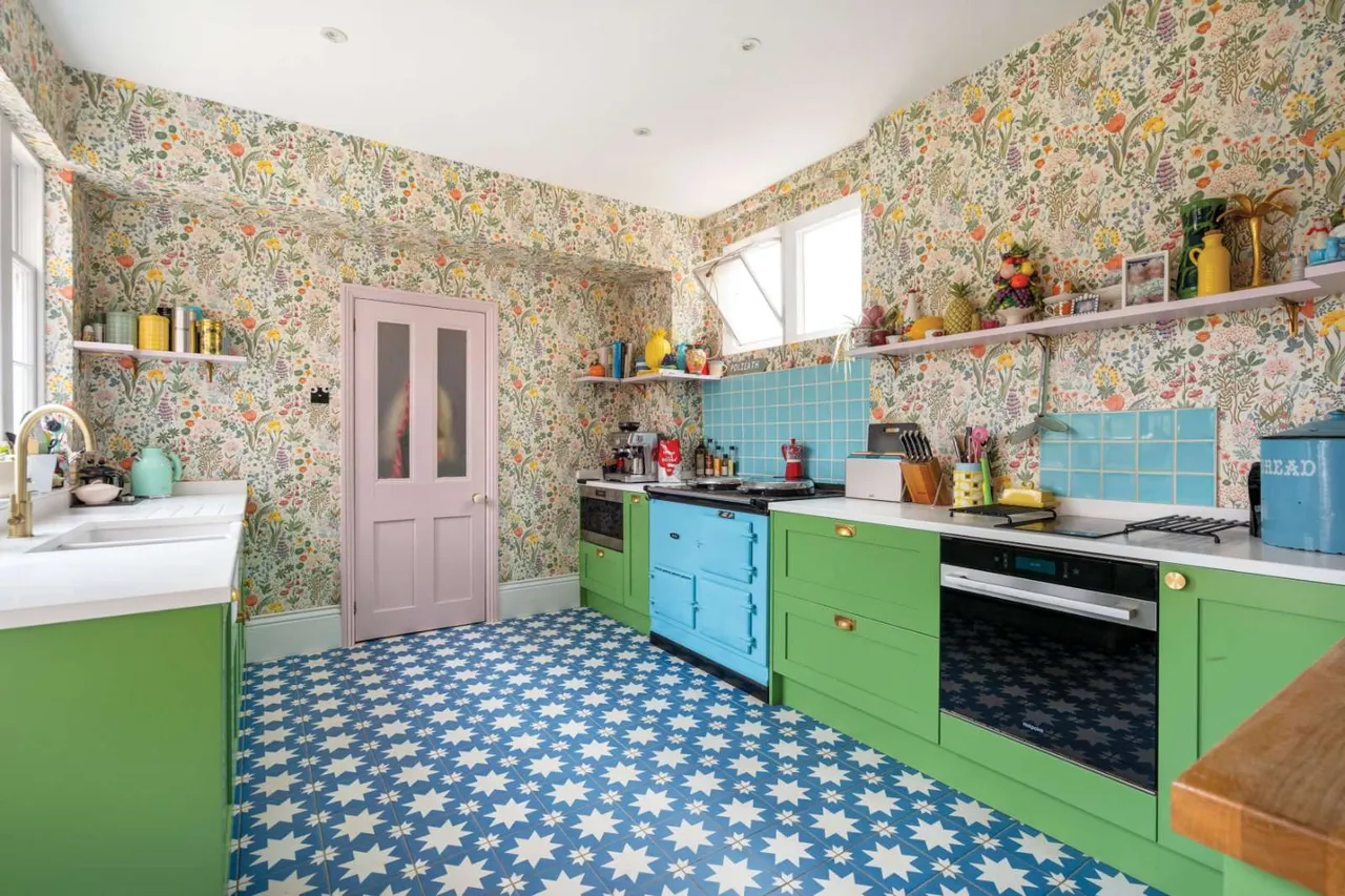 Halstead Road, Earls Colne, Colchester, Essex, CO6 2LR, photo 9