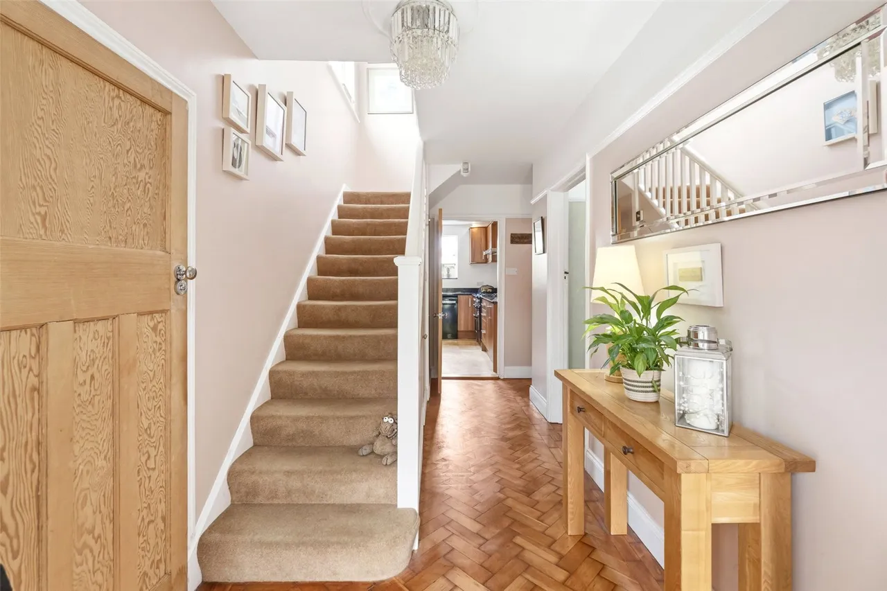 Staines Road, Twickenham, TW2 5JD, photo 8