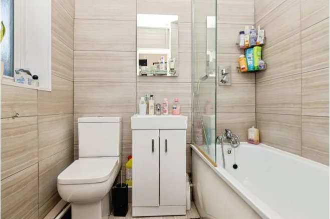 Dickens Estate, London, SE16, photo 11