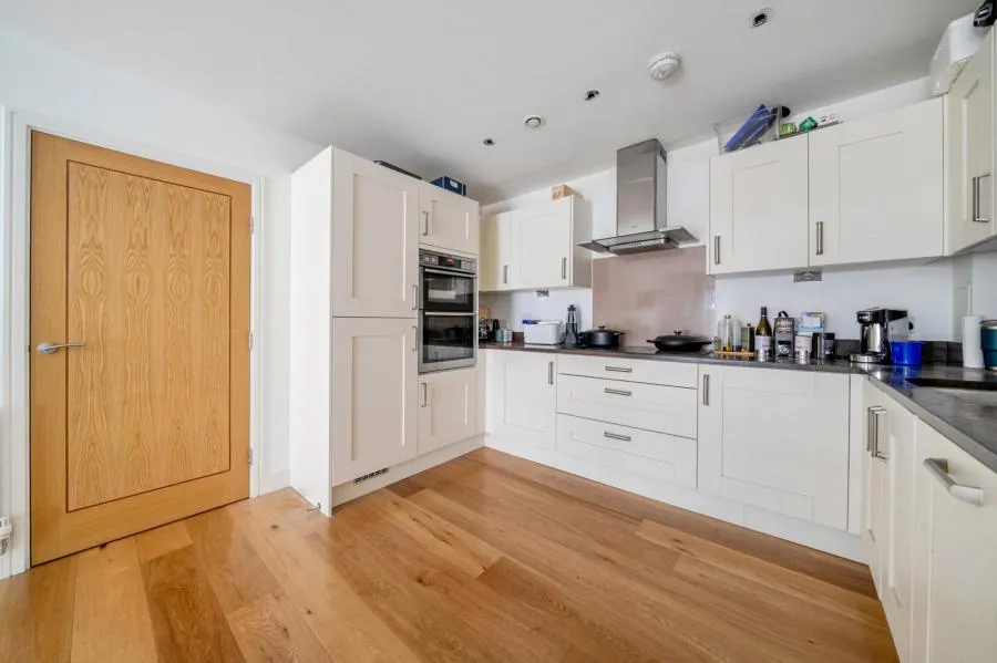 Kingman Way, Newbury, RG14, photo 6